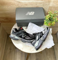 New Balance 9060 Black Grey First
Copy - Sneaker Shokeen